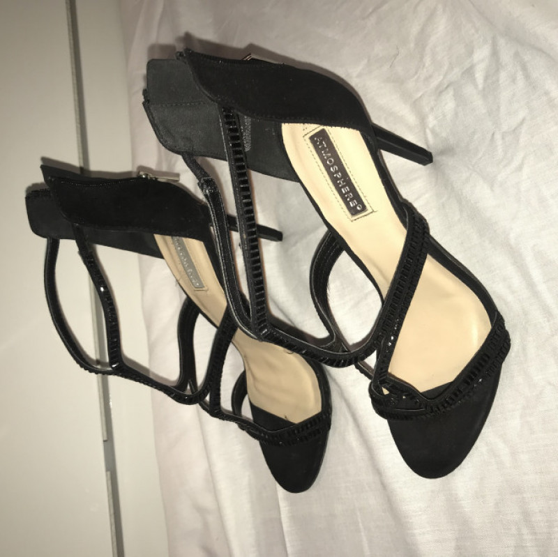 Worn crystals Sandals